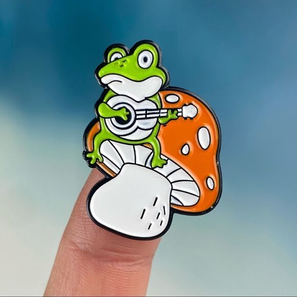 Jamming Frog & Shroom Enamel Pin/ Brooch Lapel - Picture 1 of 6